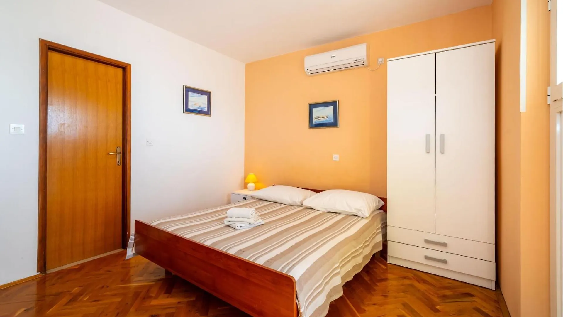 Stunning Apartment In Maslenica With Kitchen