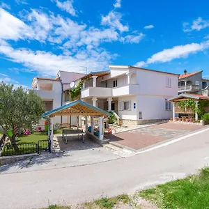 Couette-café Haus Josipa, Maslenica